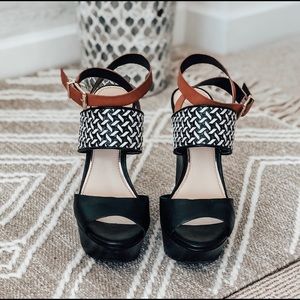 Jessica Simpson Wedges